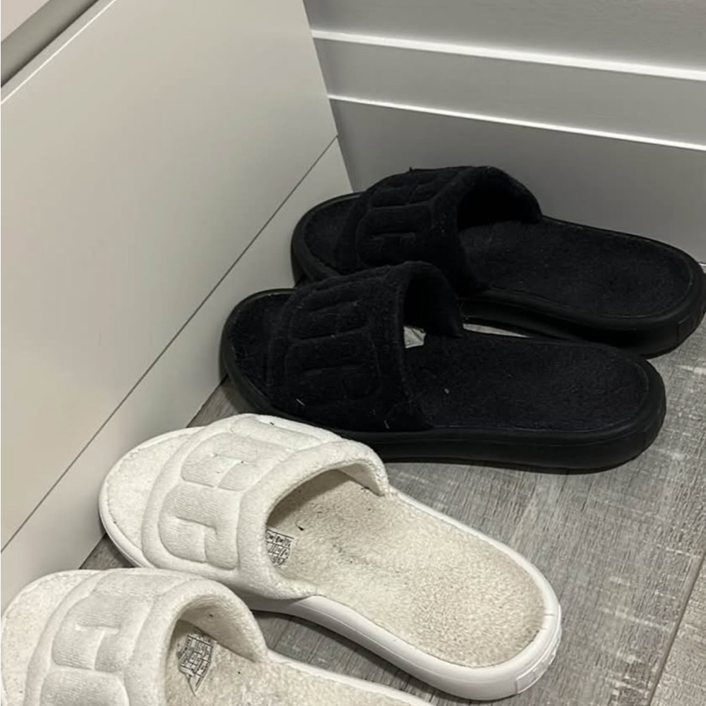 UGG Black and White Women's Slippers